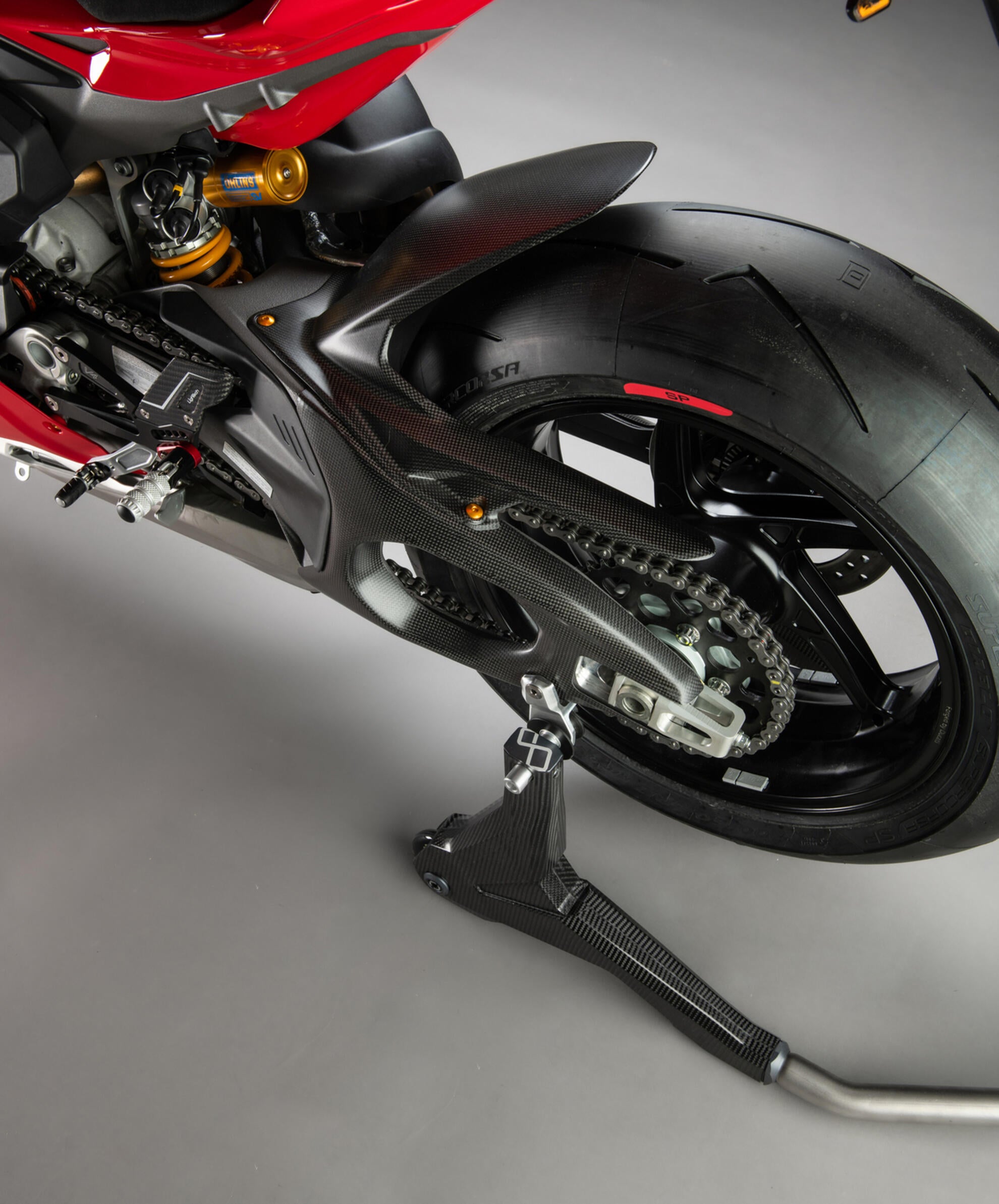 Stražnji blatobran Carbon LighTech Ducati Panigale V4/S (25-26) CARD2420M 