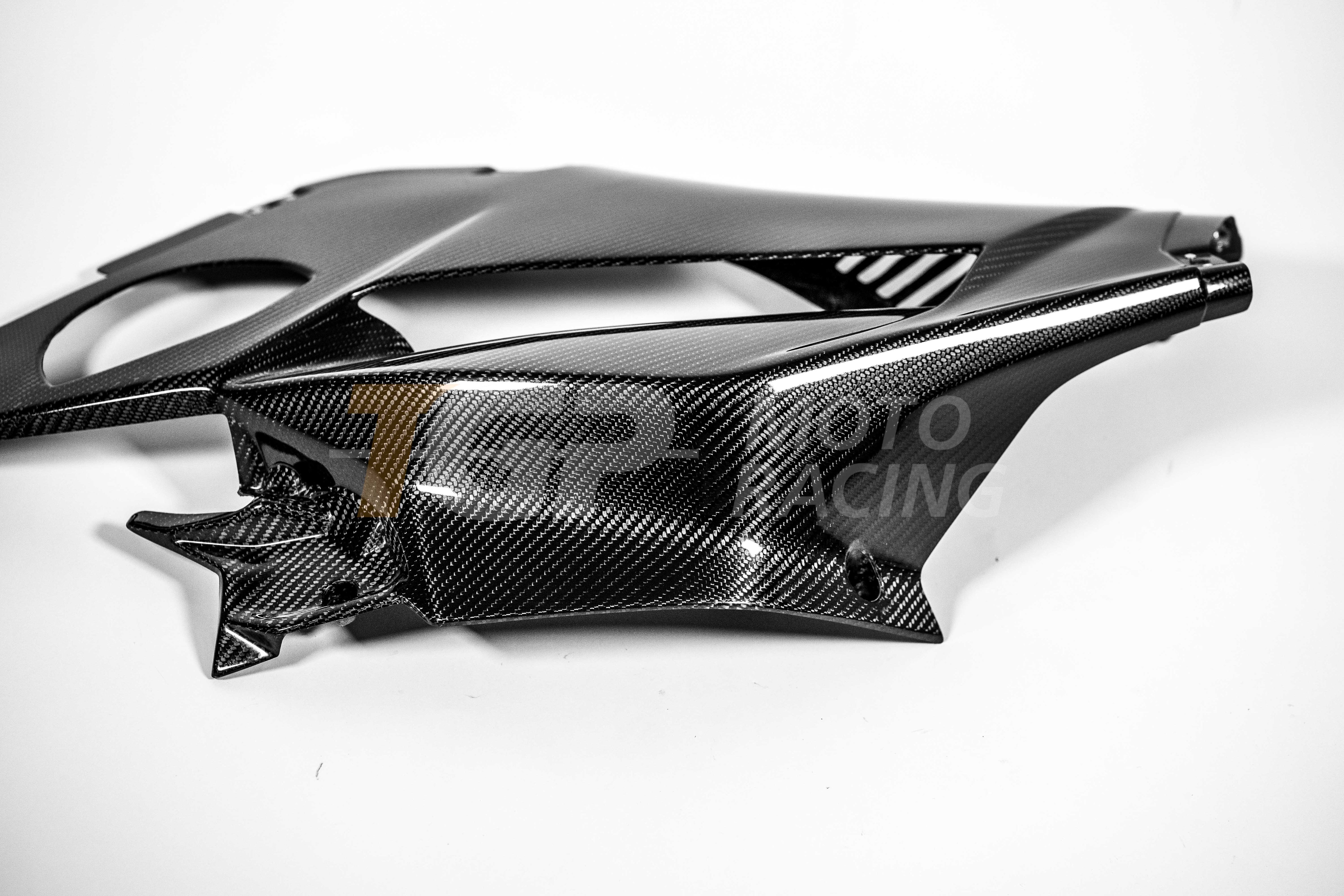 Linkes Seitenteil 200g Carbon AP Carbon Line Ducati Panigale V4 R (2026)