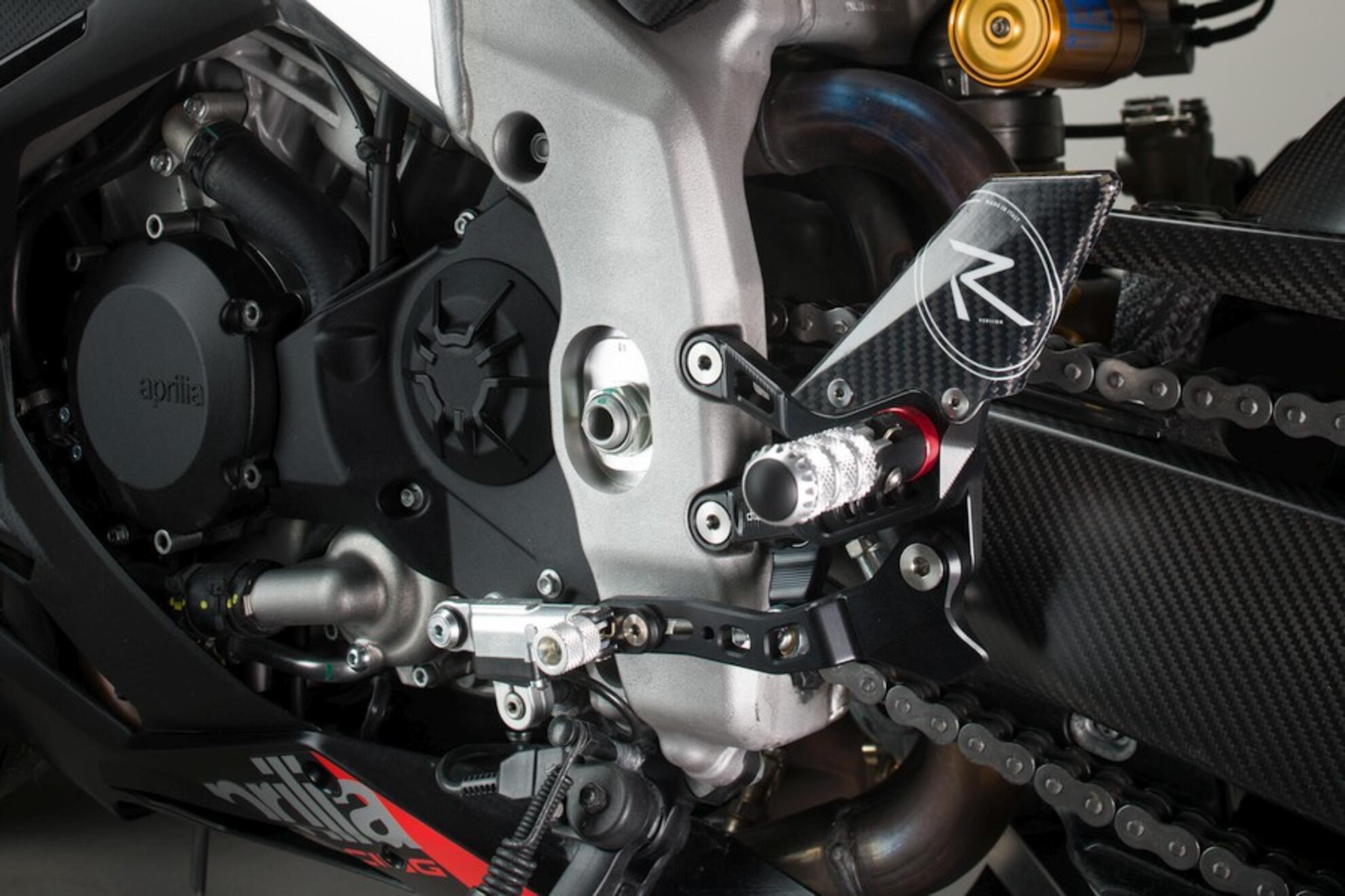 Sustav kočenja R LighTech Aprilia RSV4/RF/RR/1100 Factory (17-26) FTRAP005R 