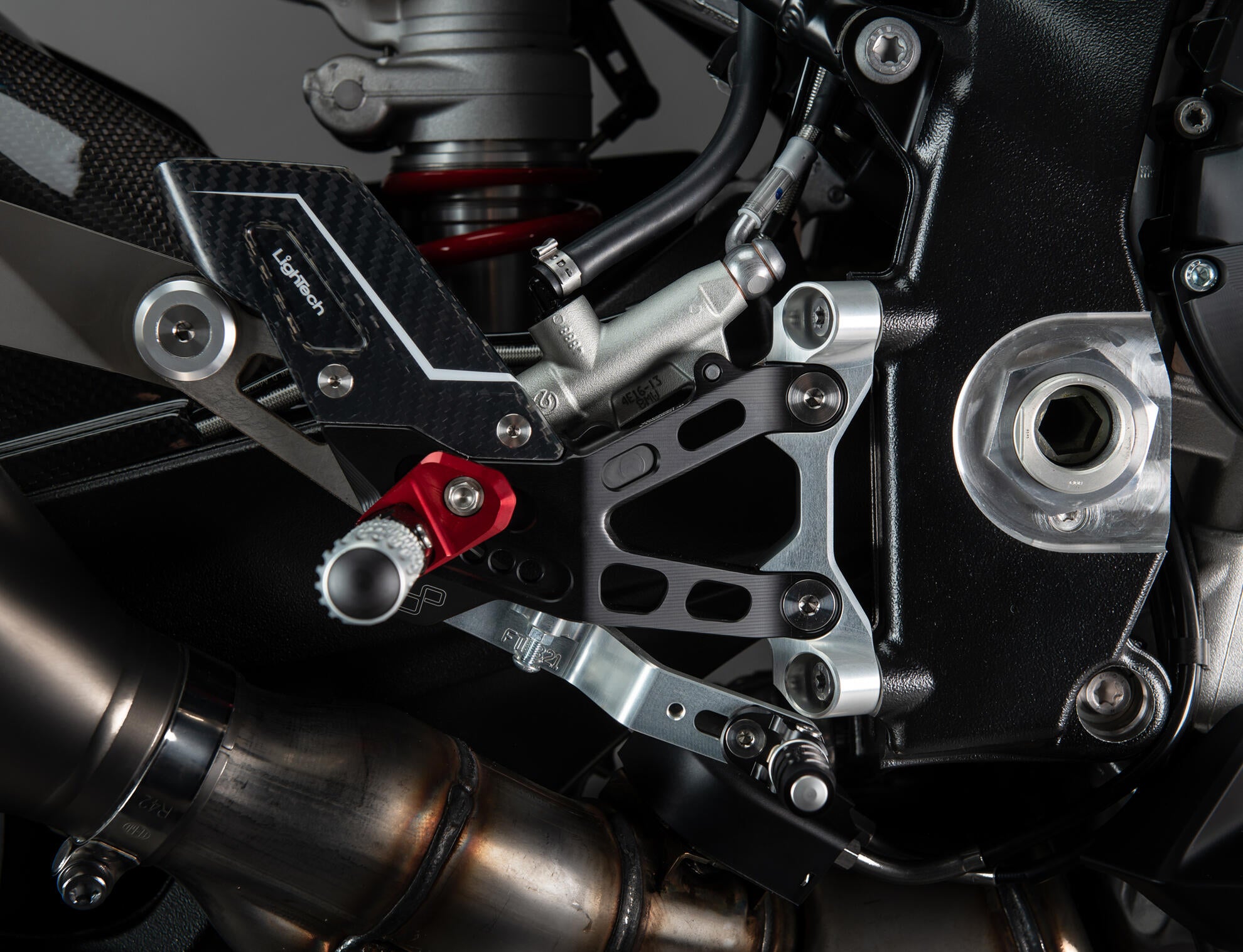 Sustav kočenja R LighTech BMW M1000RR K66 (21-26) FTRBM007R 