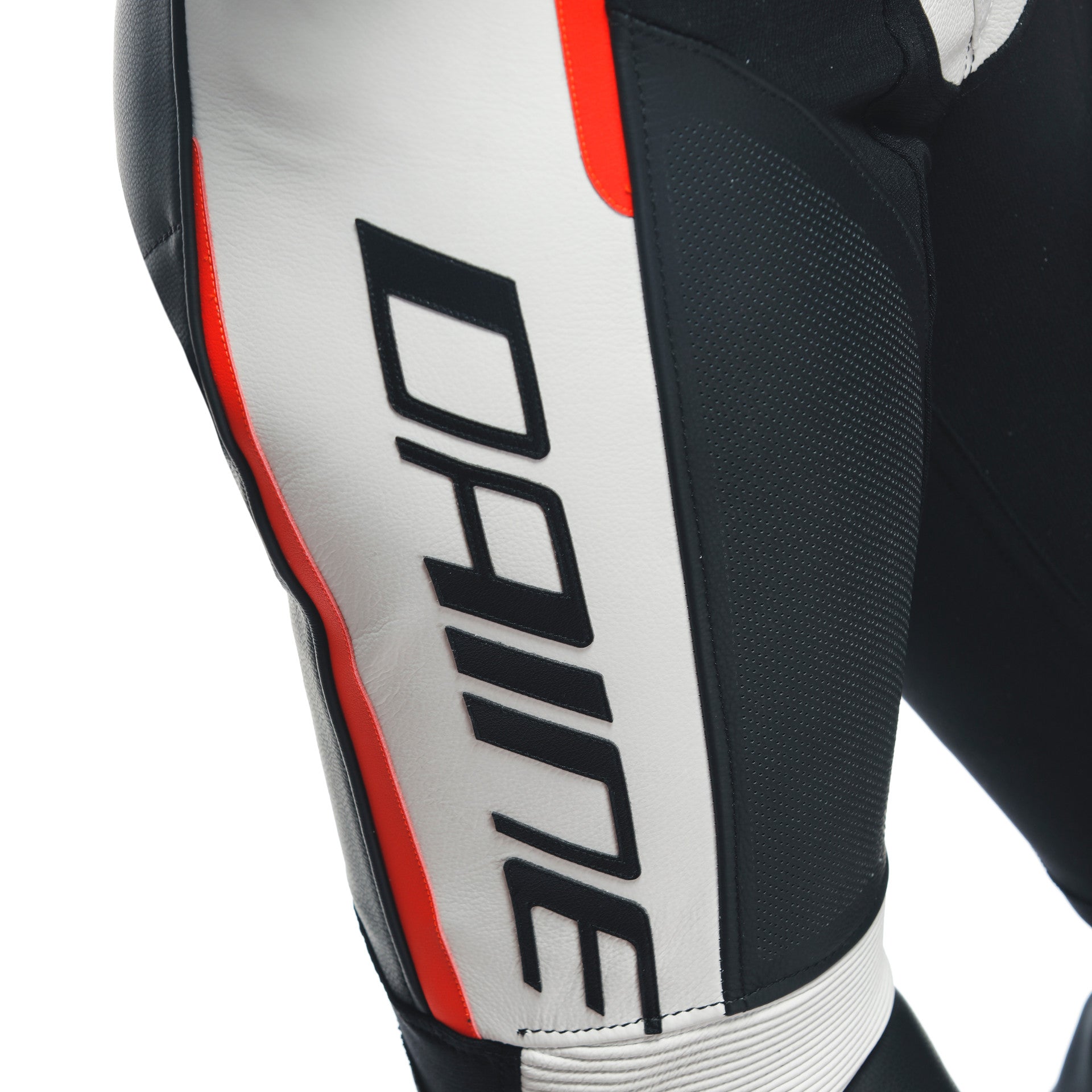 Dainese Grobnik Lady Kombinezon Kožno odijelo – Perforirani trkaći odijelo | Žene | Bijela/Crvena 