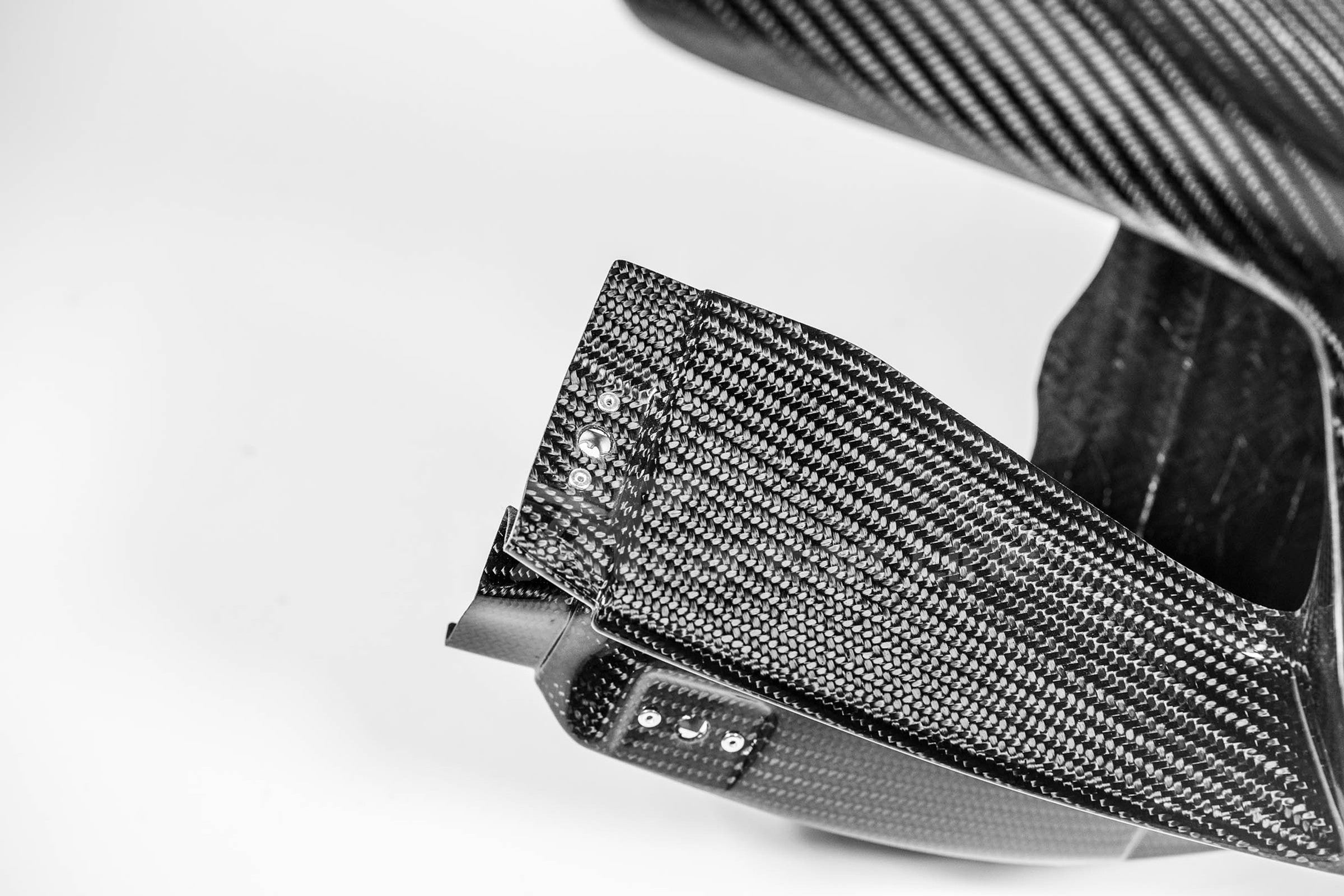 Prednja maska 200g AP Carbon Line Yamaha YZF-R1/M RN65 (20-26) 