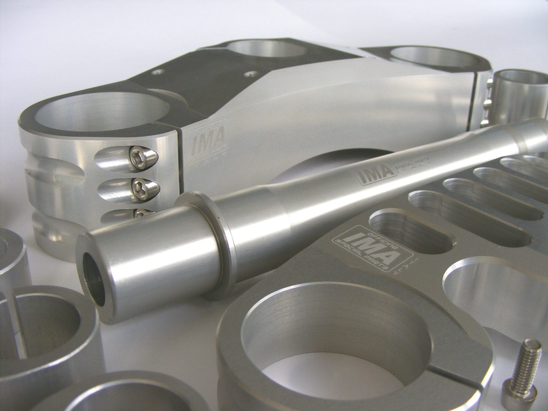 Ima Special Parts Racing vilica most Yamaha YZF-R6 RJ11 RJ15 (06-16) 