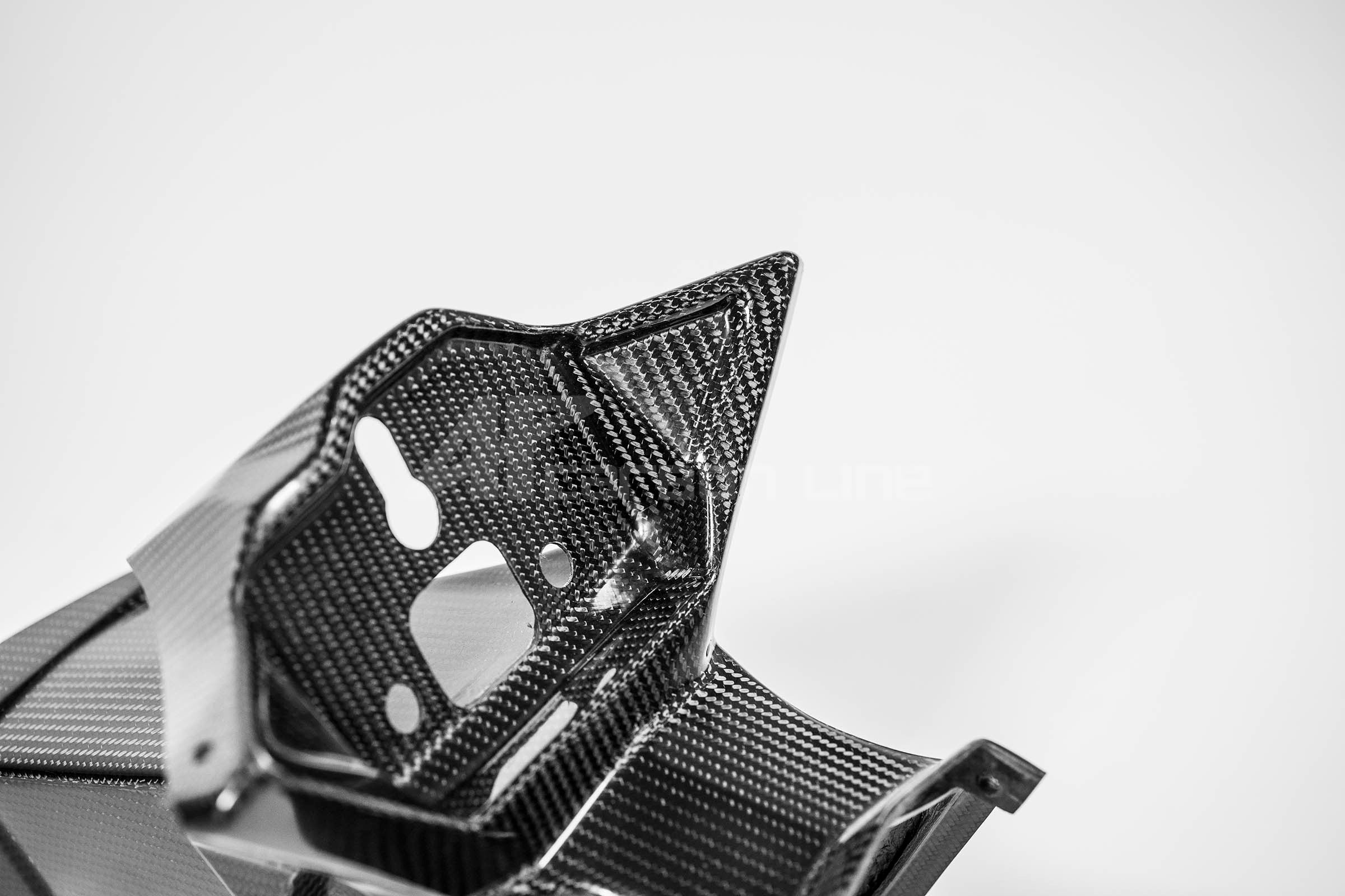 Držač instrumenata 200g AP Carbon Line Honda CBR 1000 RR-R SC82 (20-26) 