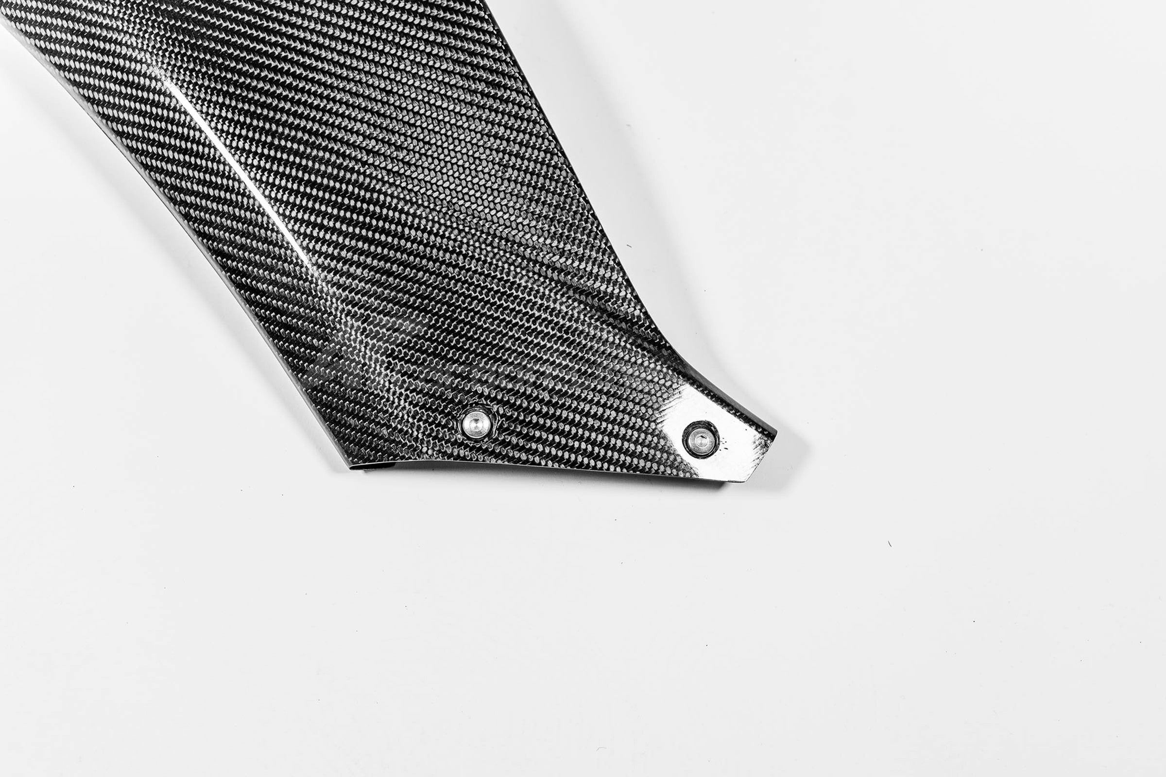 Bočni pokrov lijevi 200g AP Carbon Line Yamaha YZF-R1/M RN65 (20-26) 