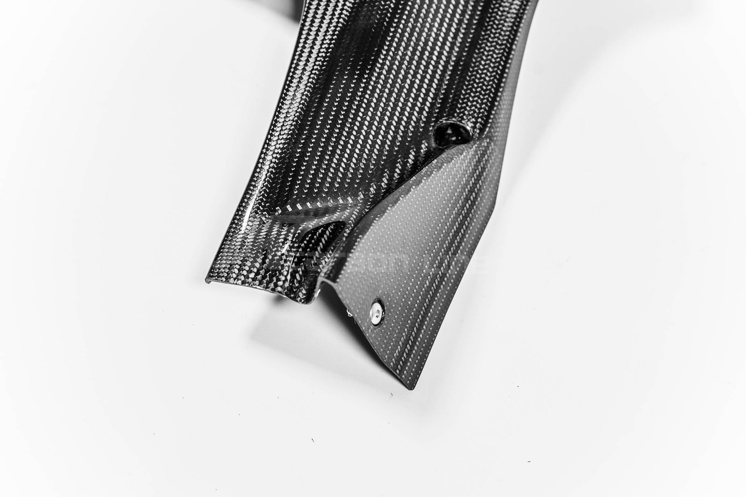 Desni bočni dio 200g AP Carbon Line Yamaha YZF-R1/M RN65 (20-26) 